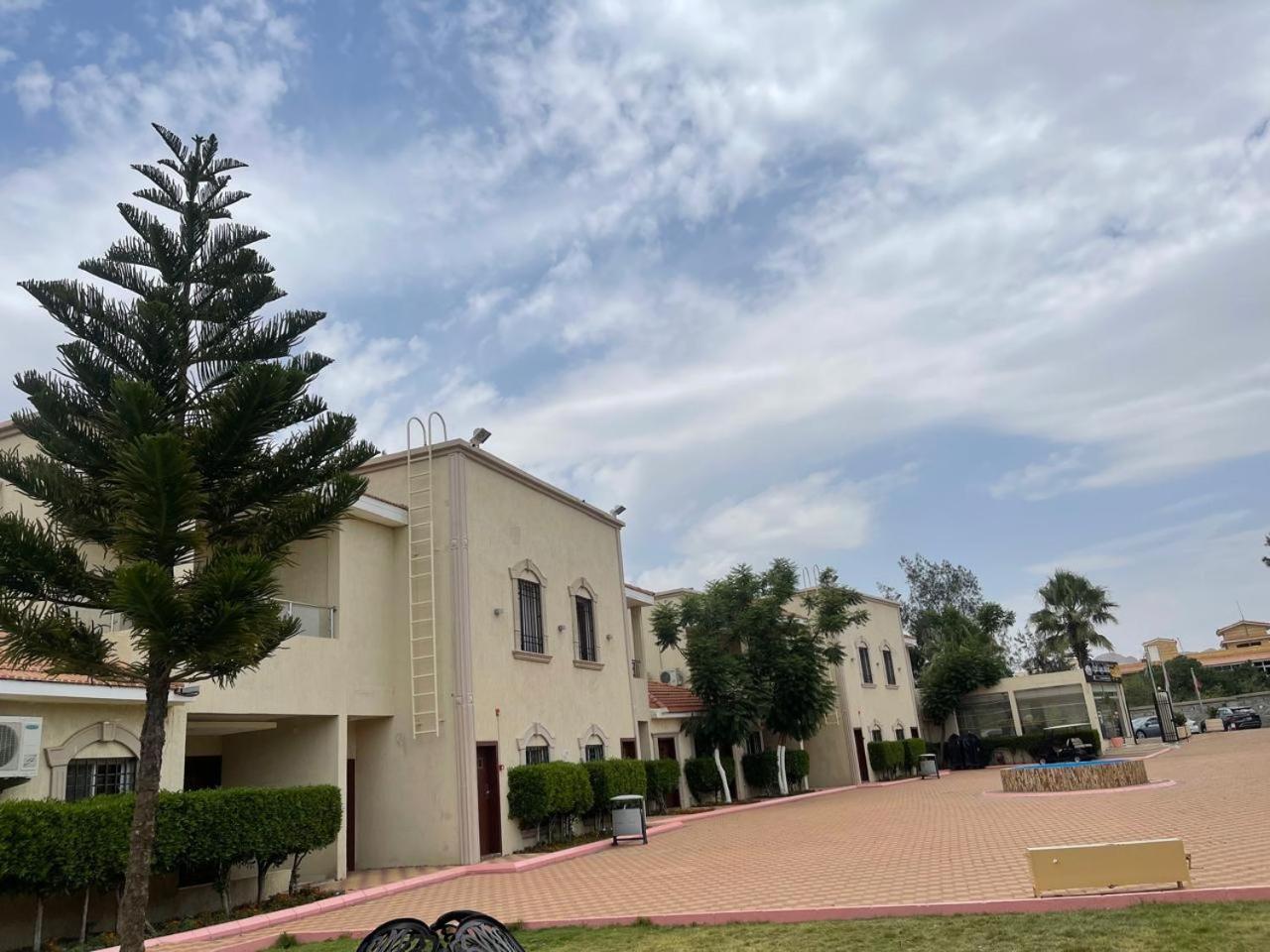 Appart hôtel Al Muhaidb Residence For Chalets And Holidays Homes Al Hada